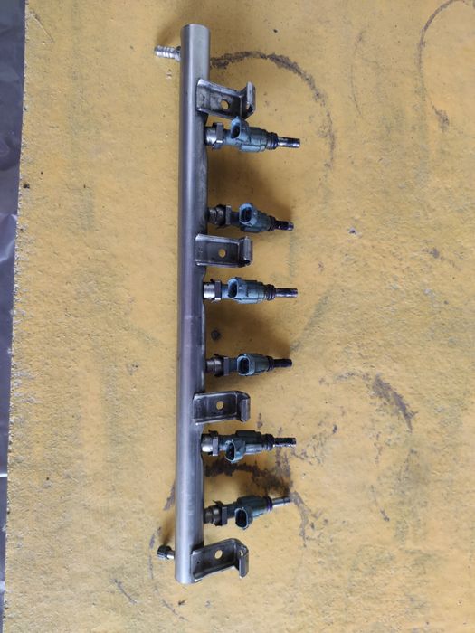 Touareg клапанная крышка,ГУР,форсунки,теплообменник,генератор Туарег