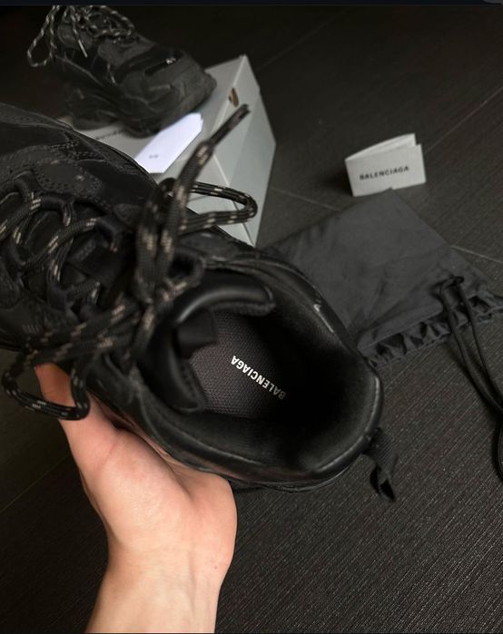 Balenciaga Triple s кецове баленсиага