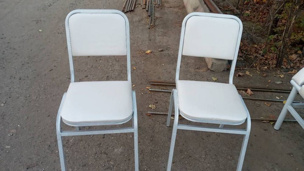 кушетка массажный