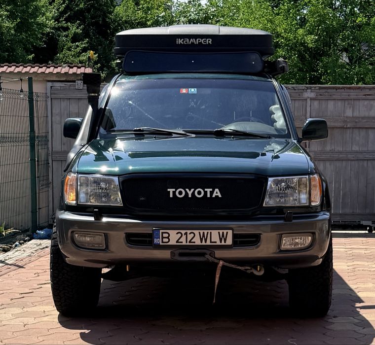 TOYOTA Land Cruiser 2001