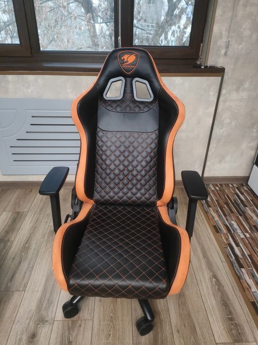 Компьютерное кресло Cougar Rampart