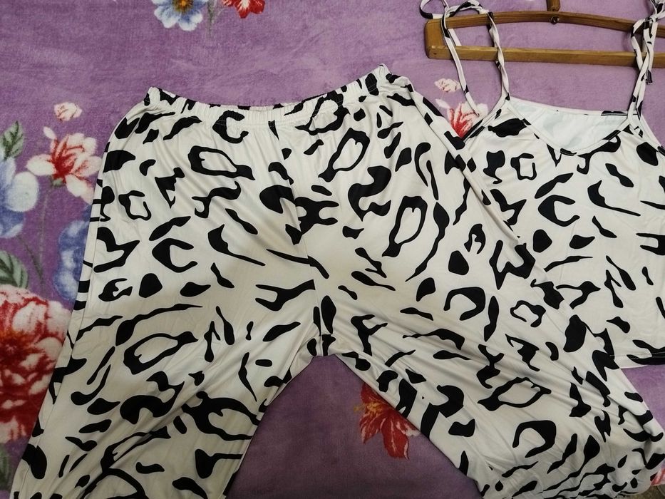 Женская одежда . пижама комплект