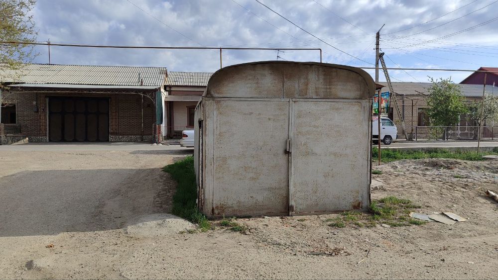 Советдан колган Гараж сотилади