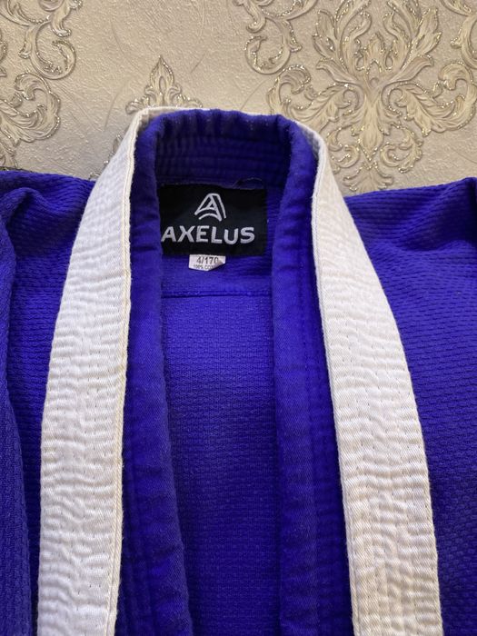 AXELUS kimanosi arzon sotiladi