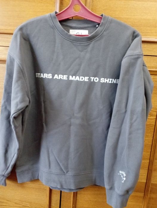 Продам вещи на девочек подростков