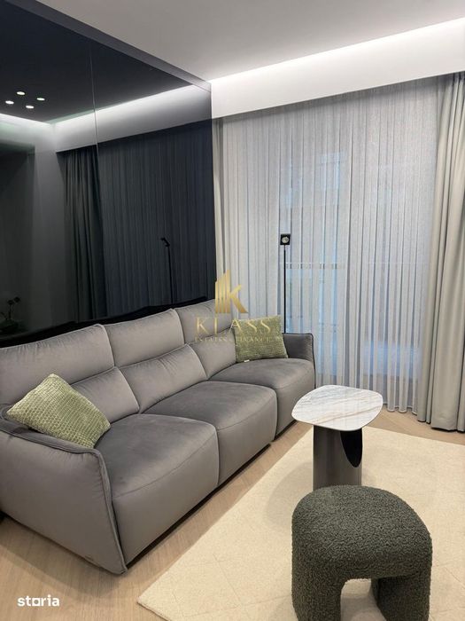 Studio dublu modern, Pipera