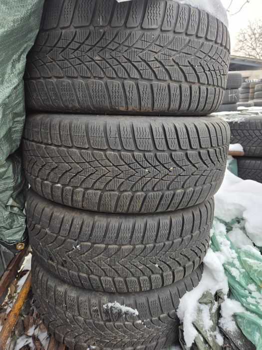4 Anvelope M+S - 225/55/17 - DUNLOP - APP NOI DOT 2018 RFT