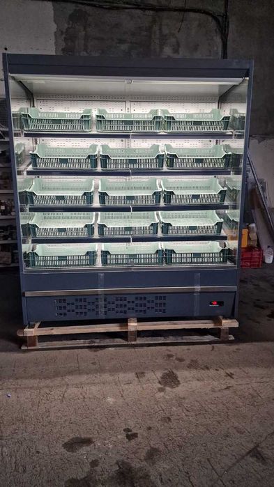 Vitrine Frigorifice Premium pentru Legume si Fructe / NOI
