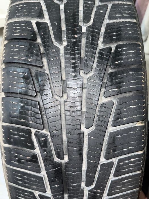 Продам шины 235/60/R18