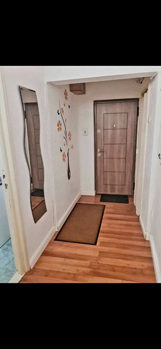 Vânzare apartament 3 camere
