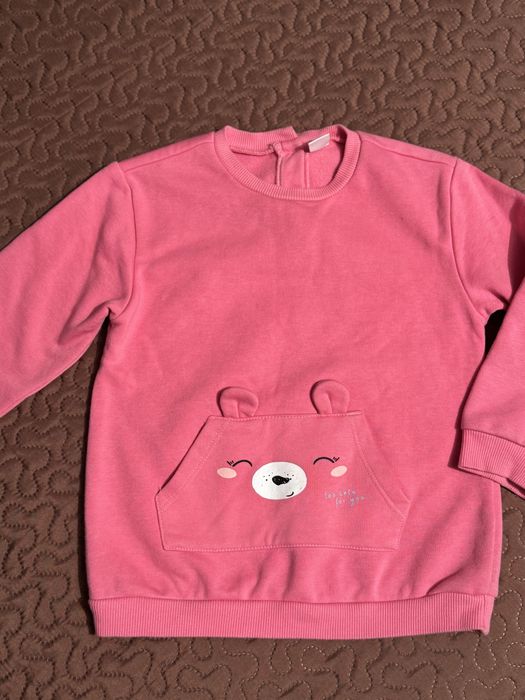 Продам кофточки на девочку