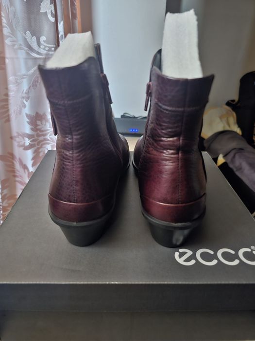 Ghete (cizmulite scurte )