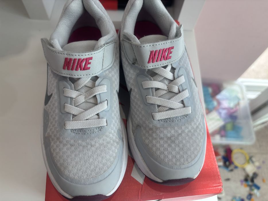 Маратонки Nike за момиче -29,5 номер