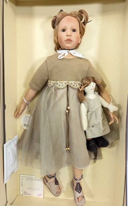 Голяма авторска кукла