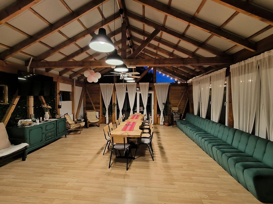 Cazare la  căsuțe A Frame individuale cu ciubar Valea Doftanei