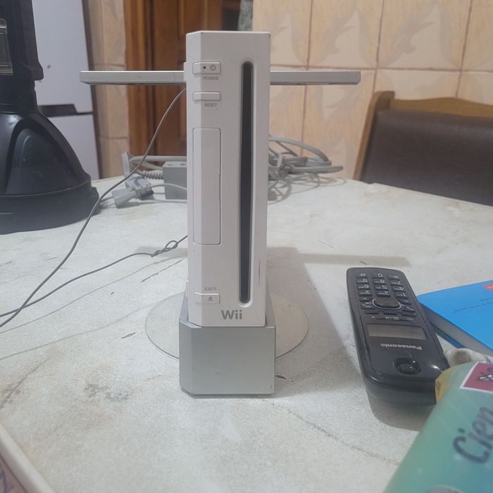 Wii u în stare bună. Vine fără manete