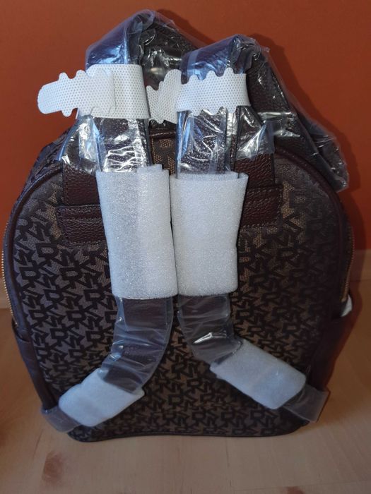 Оригинална раница DKNY