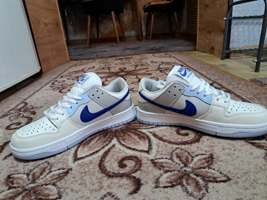 Кроссовки с гарантией