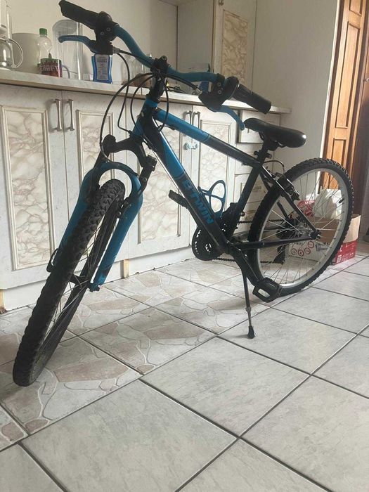 Bicicleta MTB BTWIN 24” – Shimano Tourney – folosită 3-4 luni, recent ieșită din service