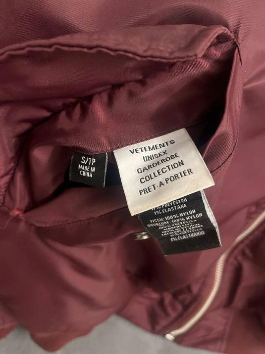 Бомбер Vetements alpha