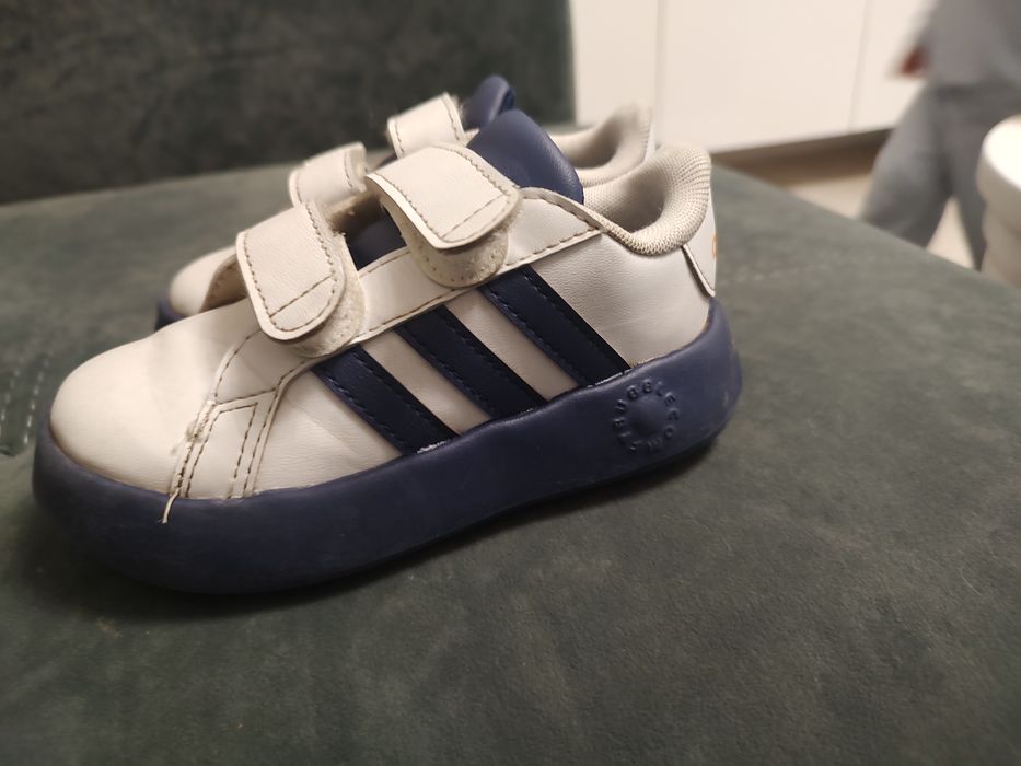 Маратонки  Adidas