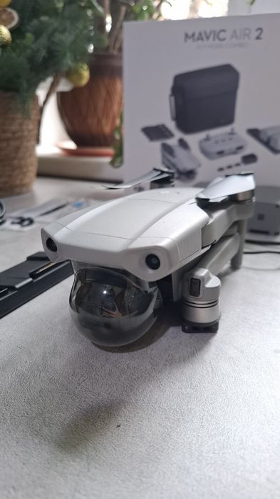 Дрон / квадрокоптер DJI Mavic Air 2 fly more combo