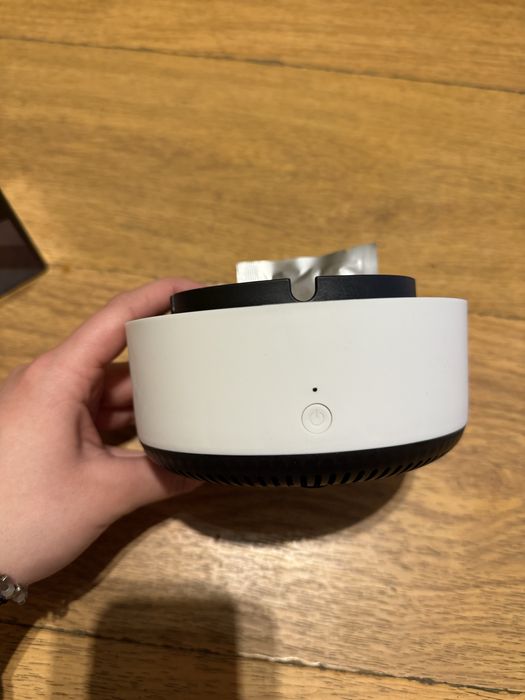 Продавам пепелник с дърпане на дима