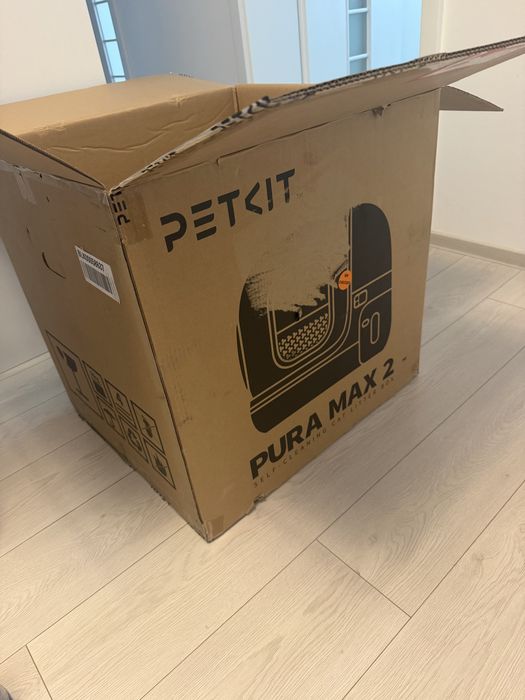 Litieră inteligentă pentru pisici