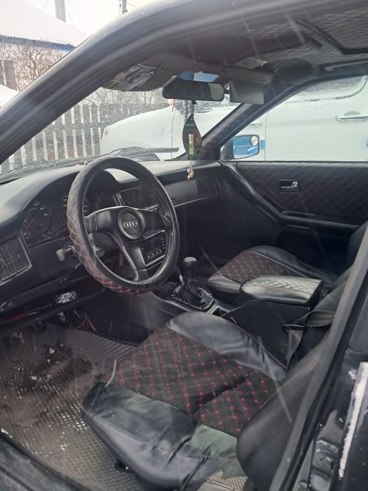 Продам ауди 80 в4