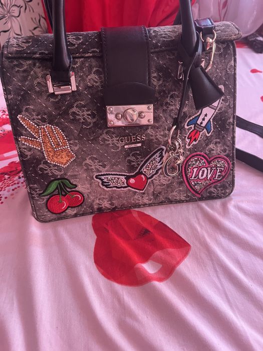 Vând geanta guess ediție limitată