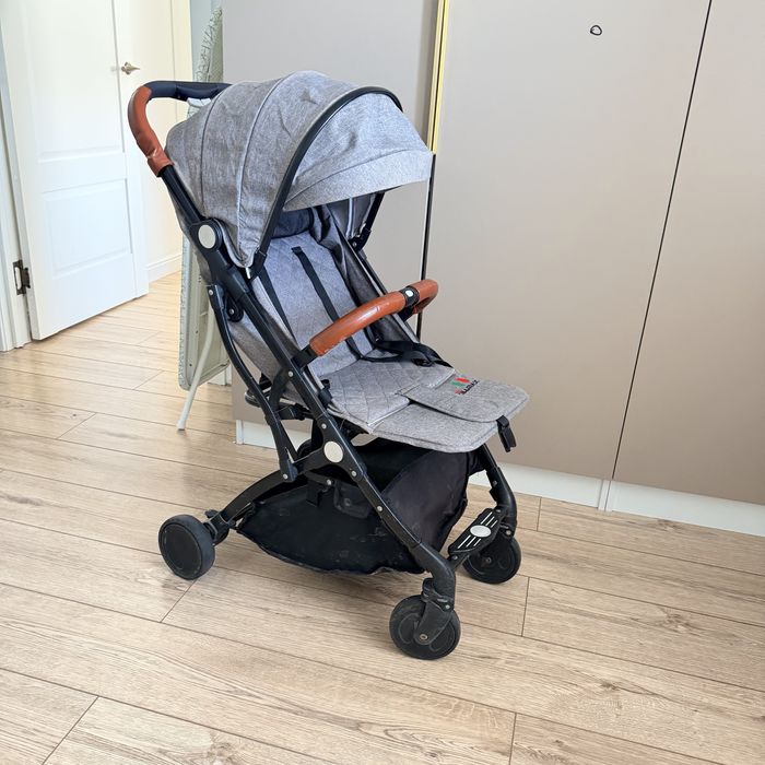 Продам детскую коояску