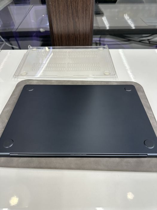 Macbook Air 15 с гарантией