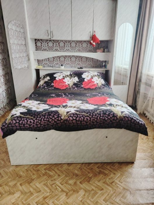 Срочно сдам дом на длительный срок.