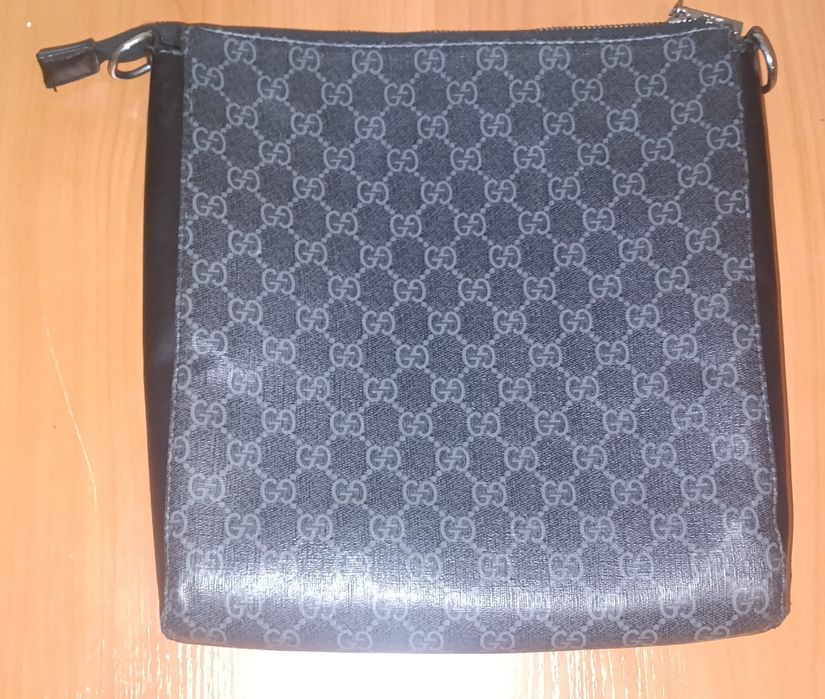 Продаю сумку Гуччи