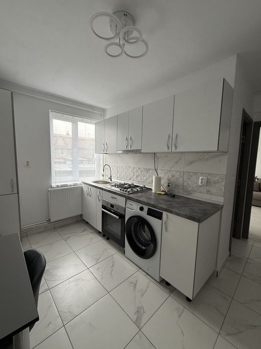 Inchiriez Garsoniera