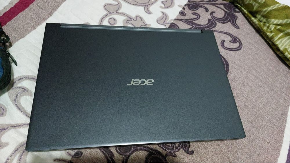 Ноутбук Acer Aspire 7