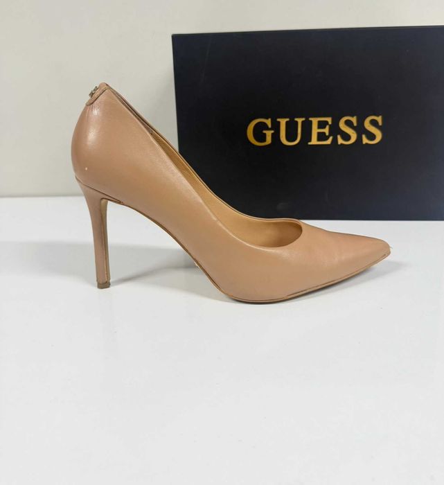 Guess Gabben Nude