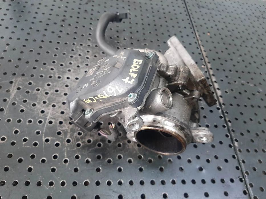 clapeta acceleratie  vw golf 7 audi a3 8v seat leon skoda octavia 3 1.6 tdi  04l128063p 04l128059k