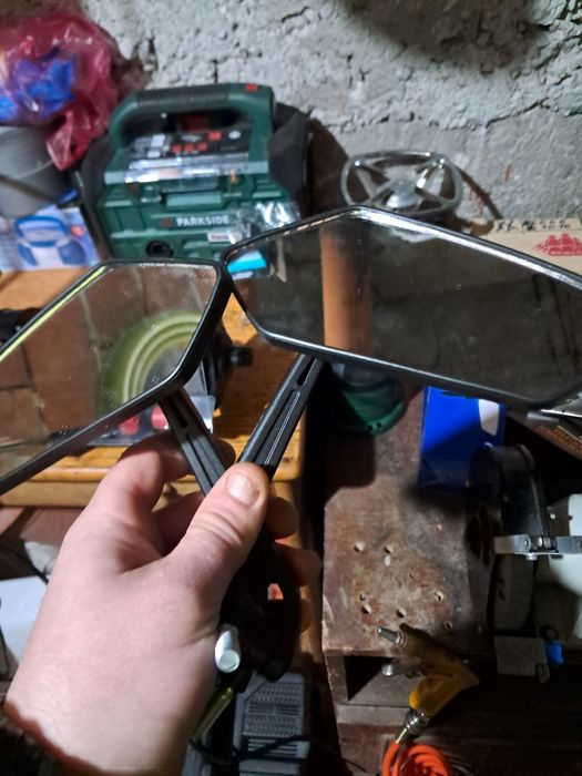 Продавам комплект чисто нови универсални огледала за мотоциклет или ск