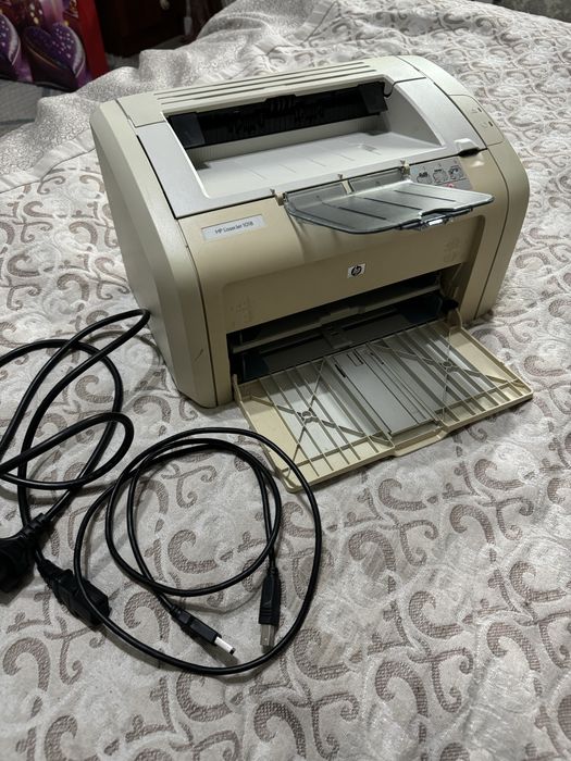 Принтер HP LaserJet 1018