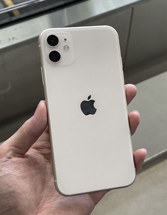 Продаю Iphone 11 64gb / Айфон 11 64гб