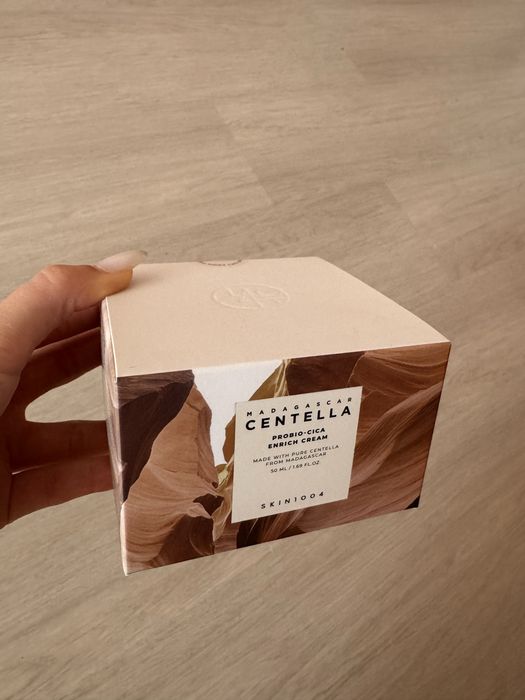 Корейска козметика на Medipeel, Skin 1004, Farmstay, TirTir