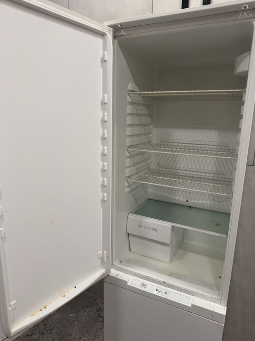 Продам холрдильник
