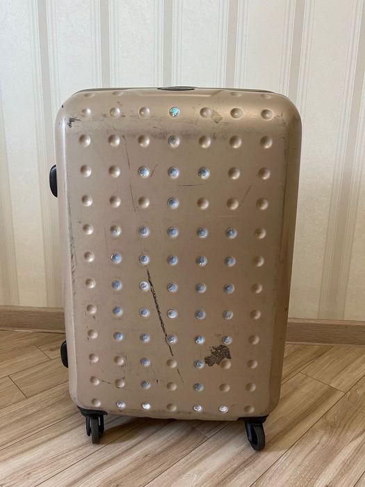 Чемодан Samsonite б/у 19900 тенге