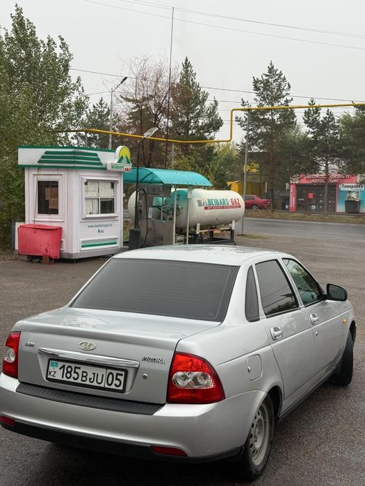 Продам приор сррчно