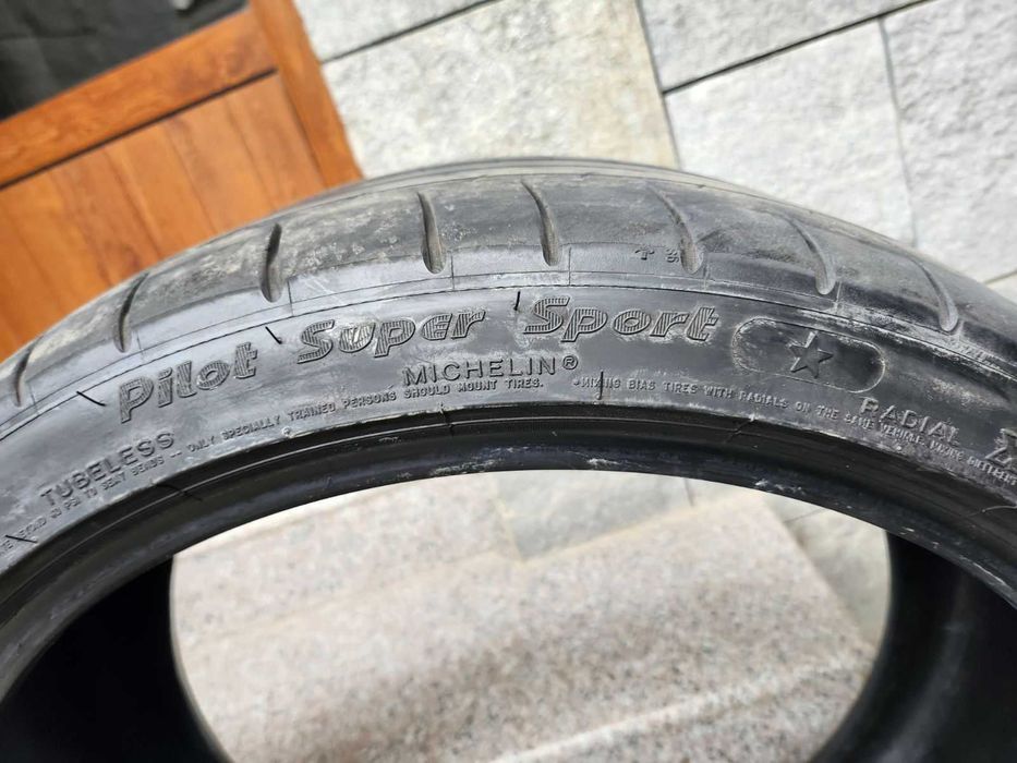 Гуми Michelin 245/35/19