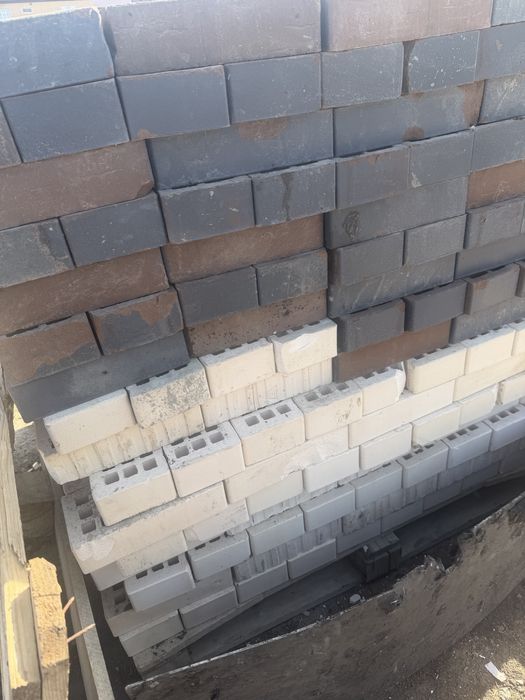 Продам б/у крипичи