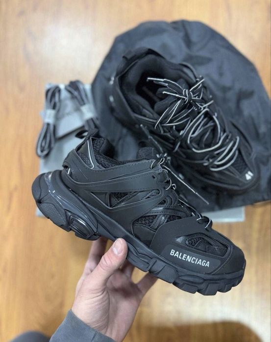 *LICHIDARE DE STOC* Balenciaga Track Negrii ( Verificare Colet)