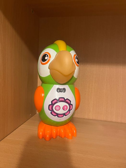 Попугай, интерактивная игрушка