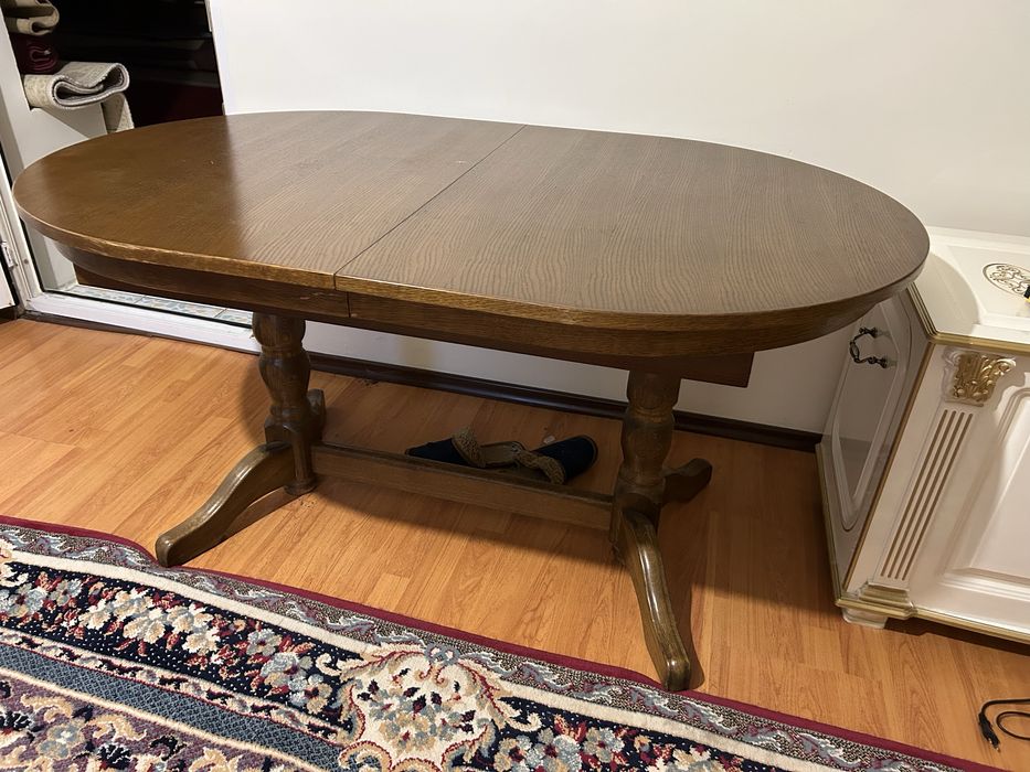 Стол раскладной.